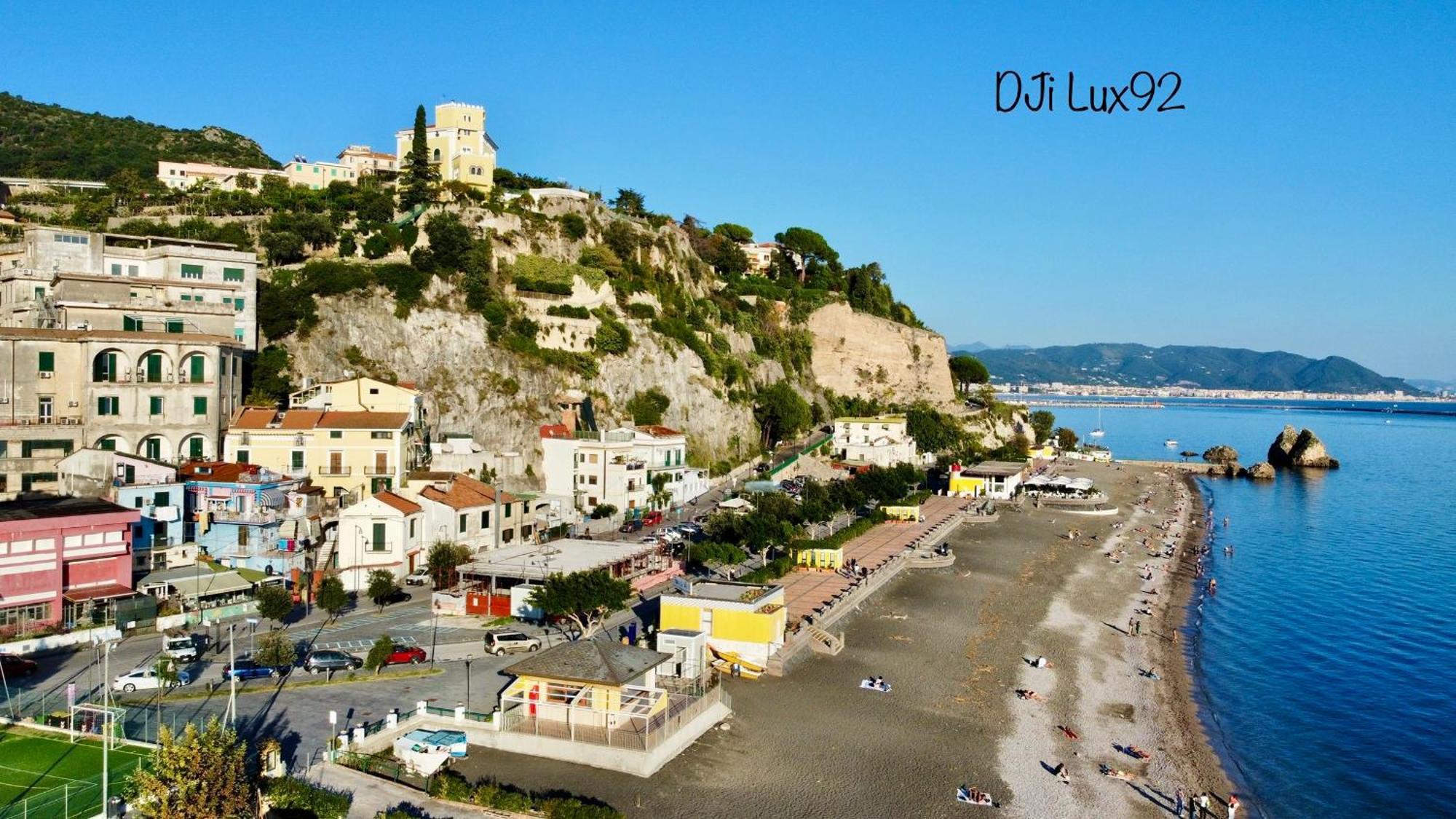 B&B Due Su Due Holiday Vietri Kültér fotó