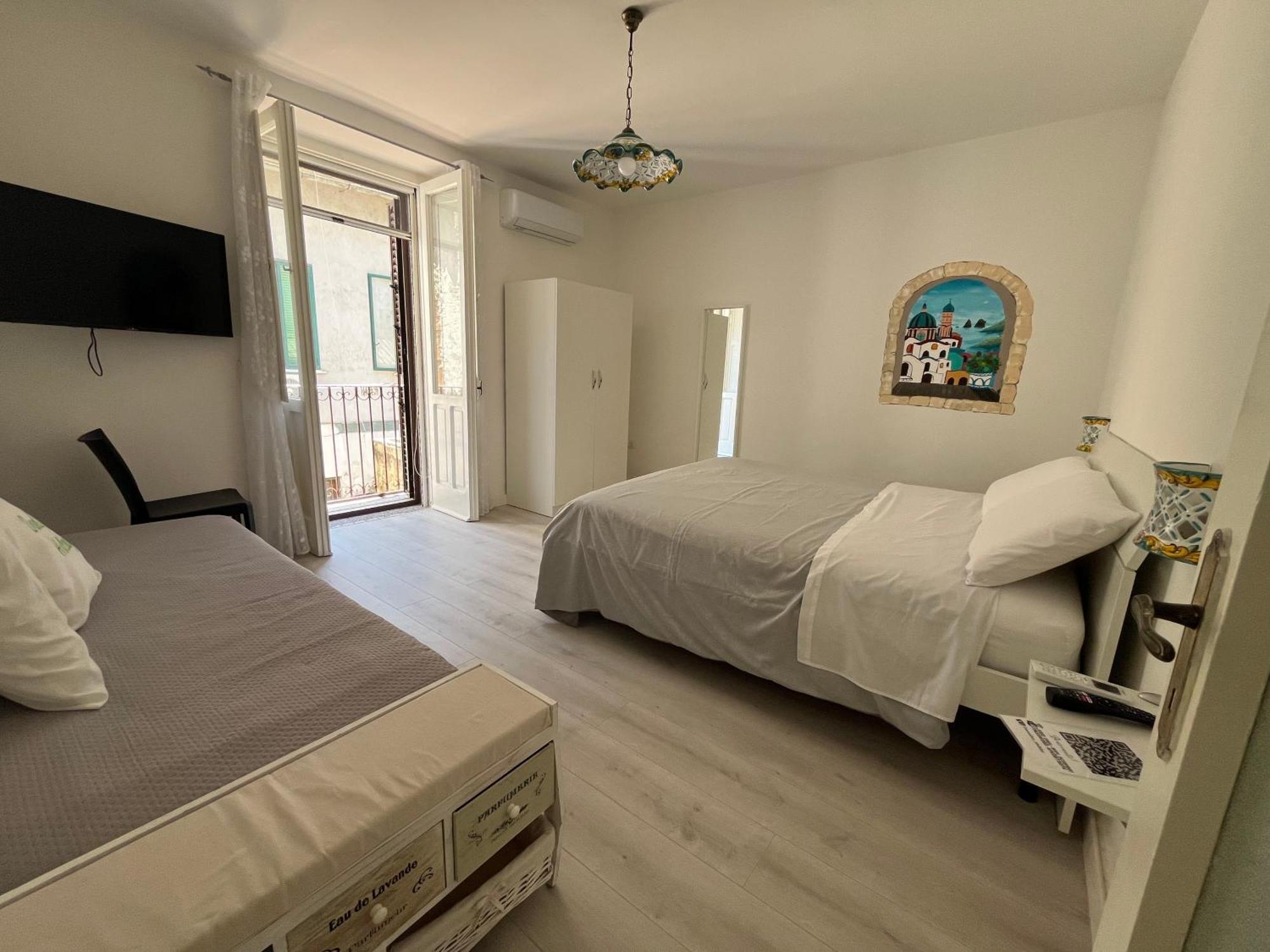 B&B Due Su Due Holiday Vietri Kültér fotó